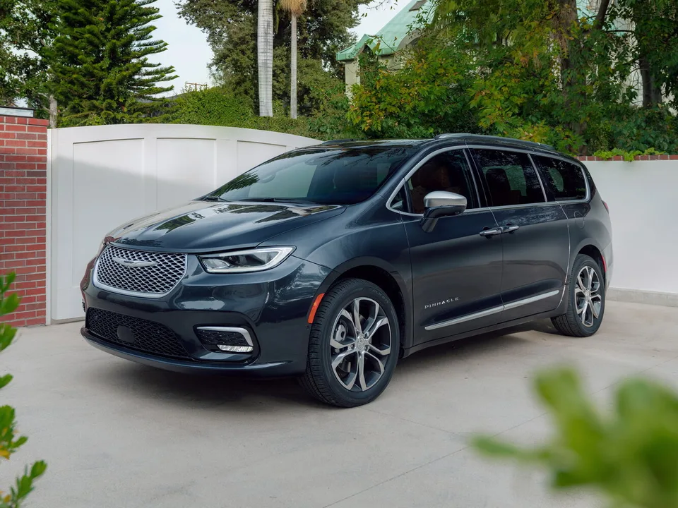 Chrysler Pacifica, RU Рестайлинг, Минивэн