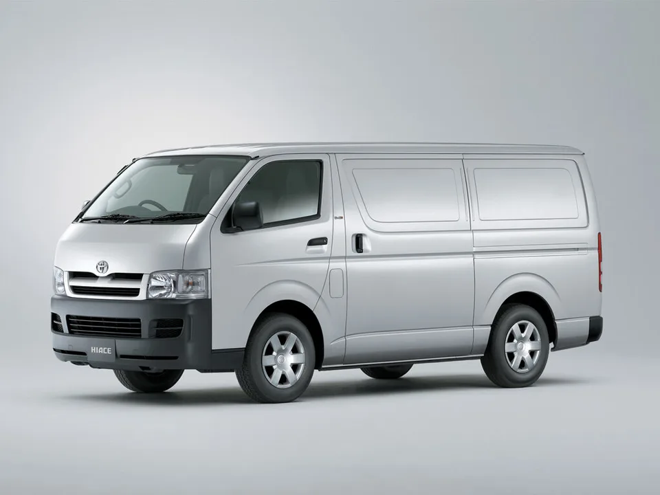 Toyota Hiace, 5 поколение, H200, Автобус