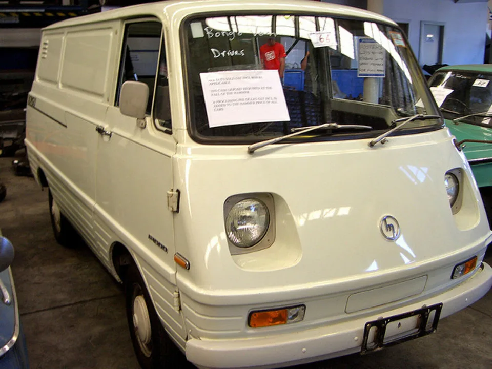 Mazda Bongo, I, Фургон