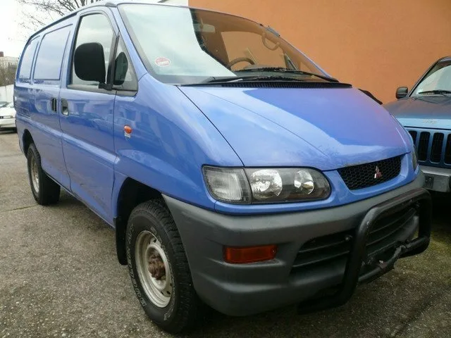 Mitsubishi Delica, IV, Van