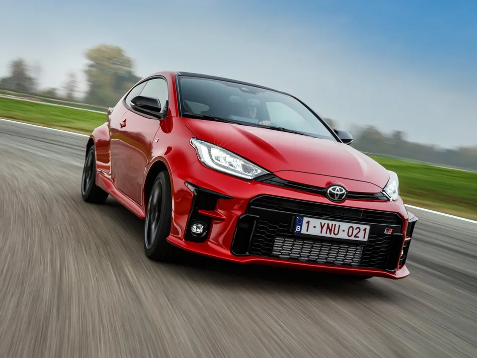 Toyota Yaris, IV, Хэтчбек, 3 двери