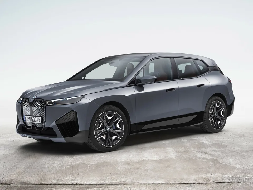 BMW iX, 1 поколение, Кроссовер / внедорожник