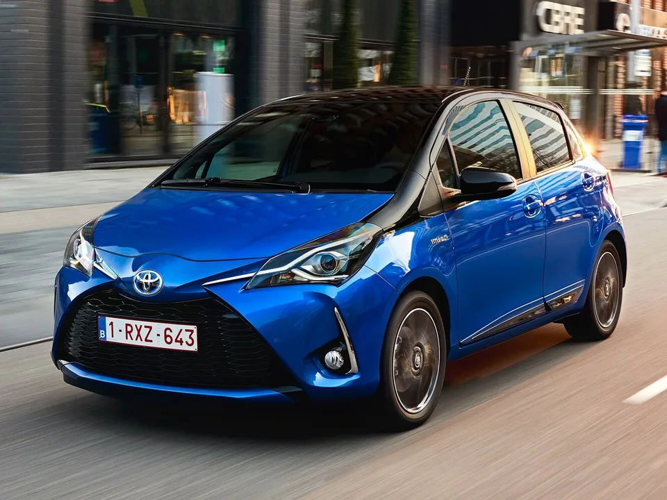Toyota Vitz, 3 поколение, 2-й рестайлинг, Хэтчбек, 5 дверей