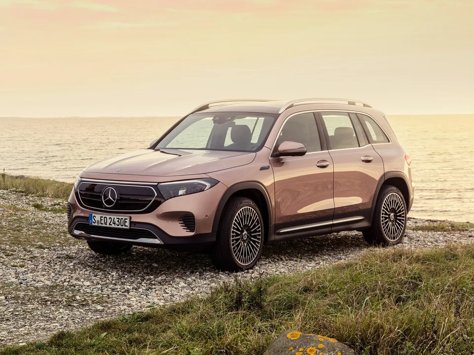 Mercedes-Benz EQB, Generation 1, X243, Crossover / SUV