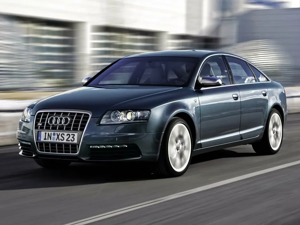 Audi S6, Generation 3, C6, Sedan