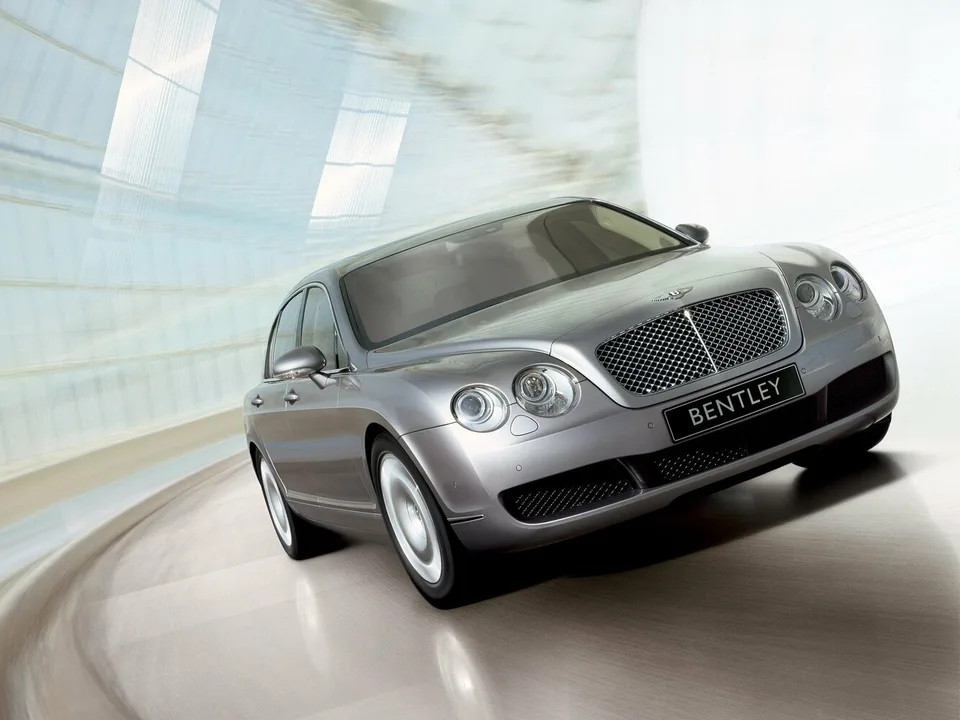Bentley Continental Flying Spur, , Седан