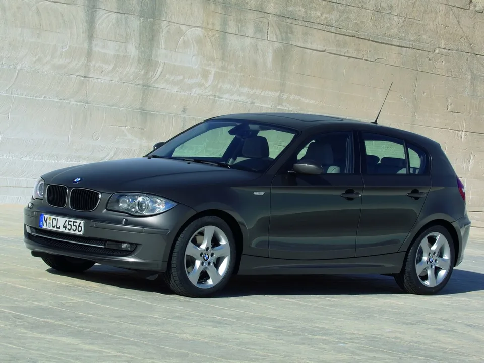 BMW 1 серии, I (E81/E82/E87/E88) Рестайлинг, Хэтчбек, 5 дверей