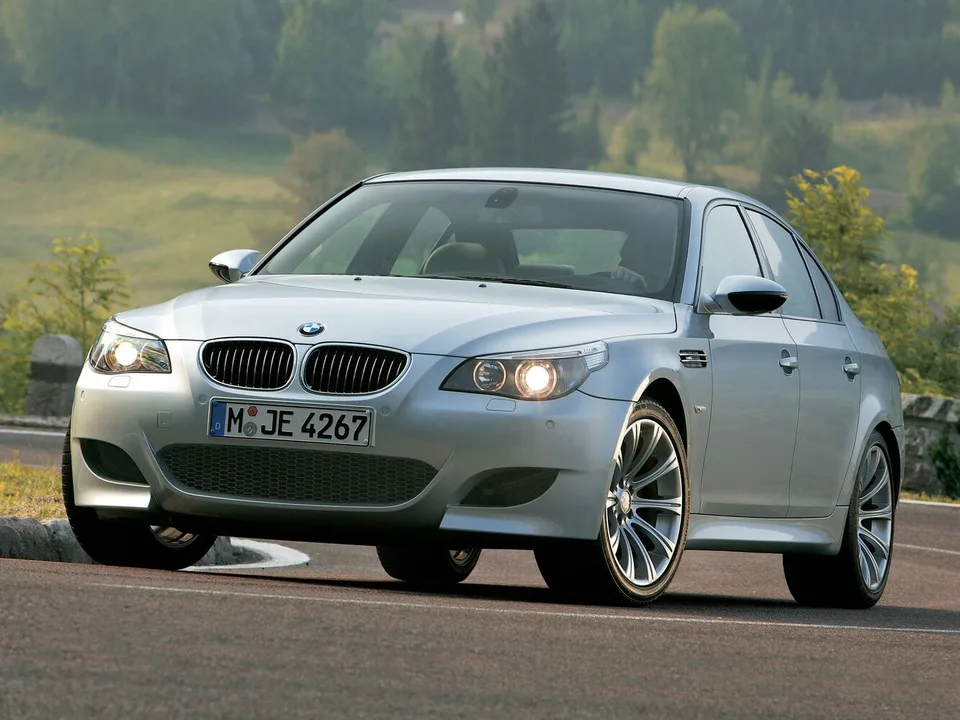 BMW M5, 4 поколение, E60, Седан