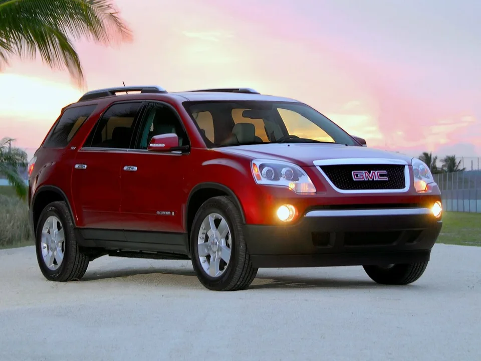 GMC Acadia, Generation 1, GMT 968, Crossover / SUV
