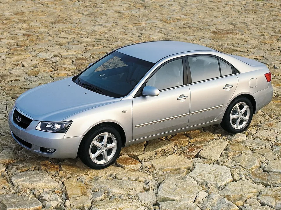 Hyundai Sonata, Generation 5, NF, Sedan