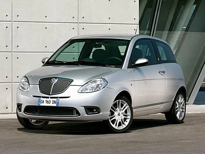 Lancia Ypsilon, II (Type 843) Рестайлинг, 3-door hatchback