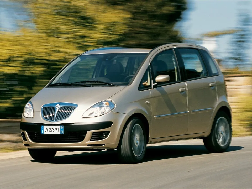 Lancia Musa, I, Compact MPV
