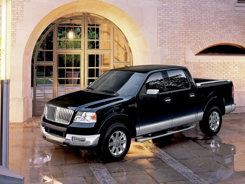 Lincoln Mark LT, Generation 1, Pickup