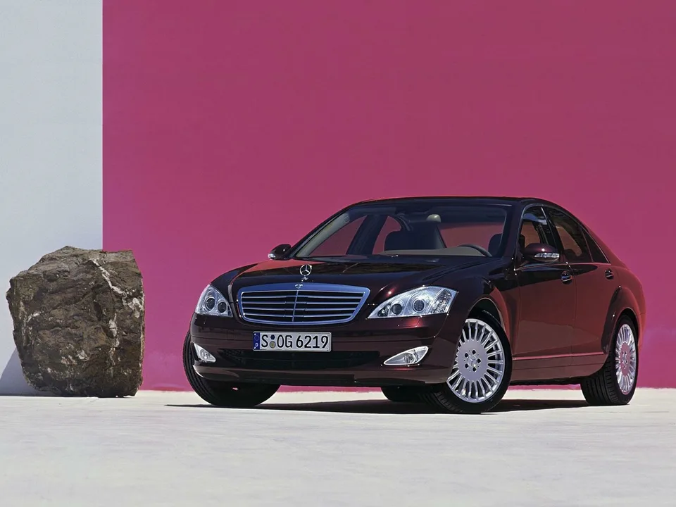 Mercedes-Benz S-Класс, V (W221), Sedan