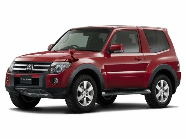 Mitsubishi Pajero, Generation 4, V80, 3-door SUV