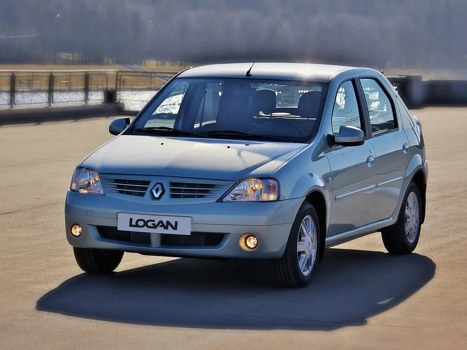 Renault Logan, 1 поколение, L90, Седан