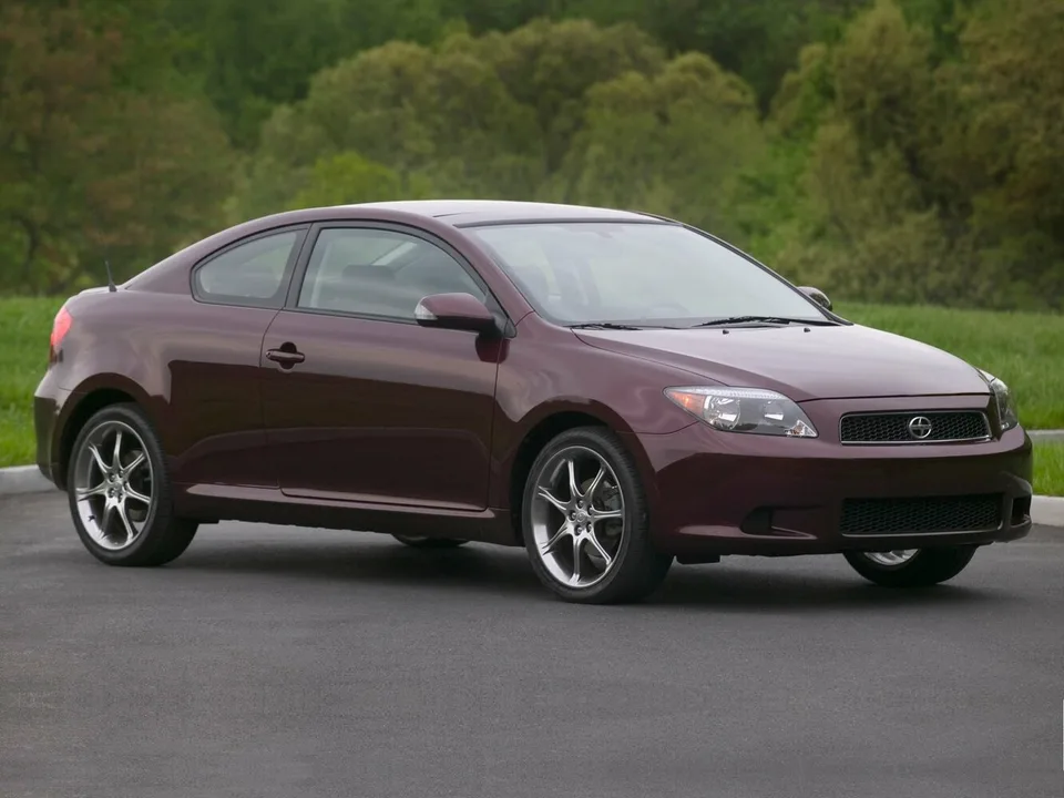 Scion tC, I, Coupe