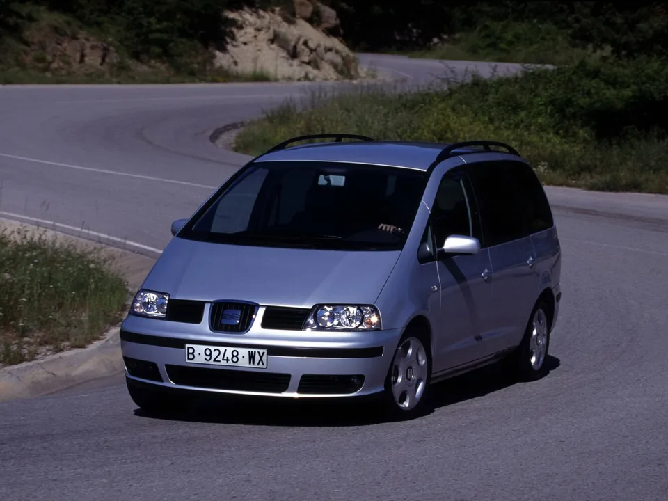 SEAT Alhambra, I Рестайлинг, Минивэн