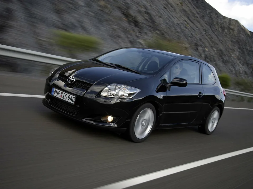 Toyota Auris, 1 поколение, E150, Хэтчбек, 3 двери