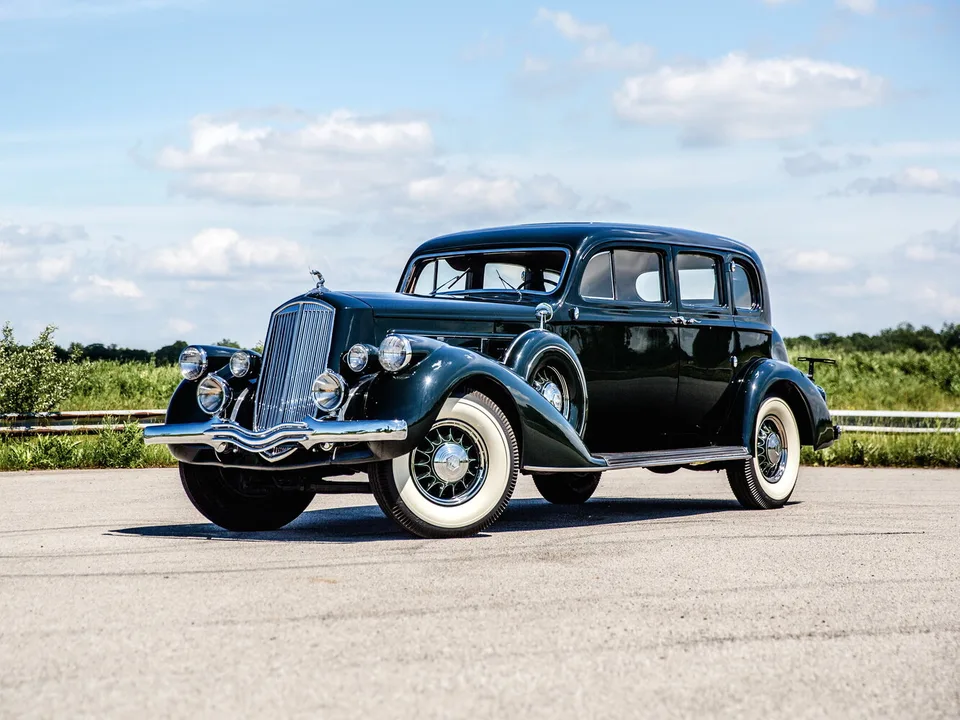 Pierce-Arrow Twelve, , Sedan