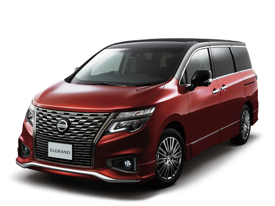 Nissan Elgrand, 3 поколение, E52, 2-й рестайлинг, Минивэн