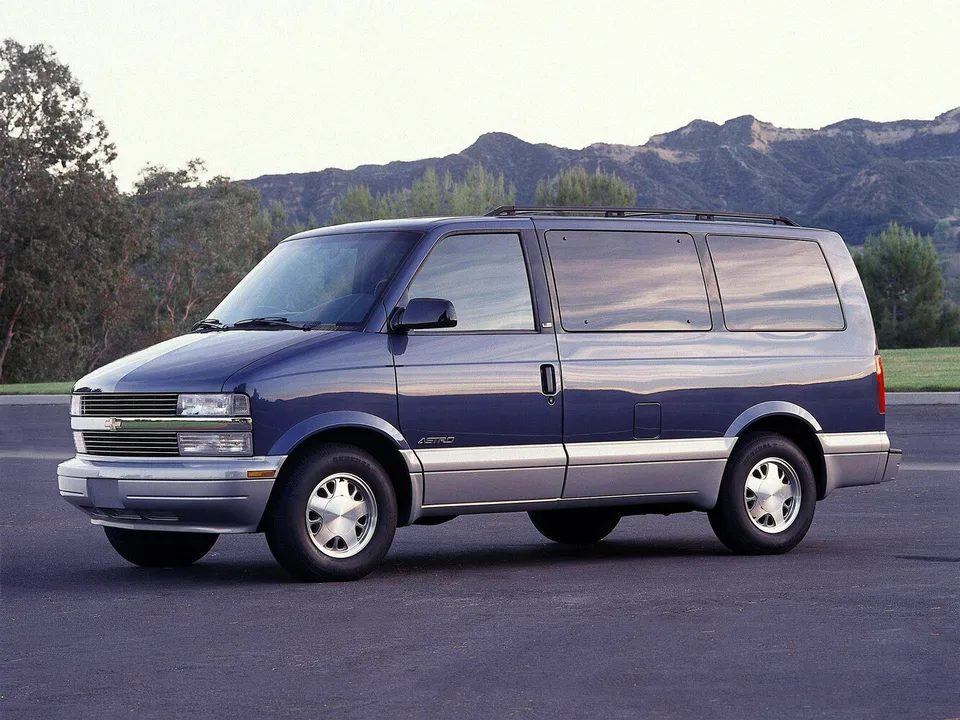 Chevrolet Astro, II, Minivan