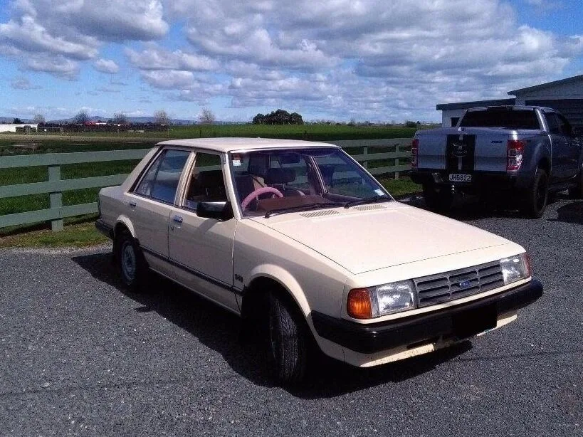 Ford Laser, I, Sedan