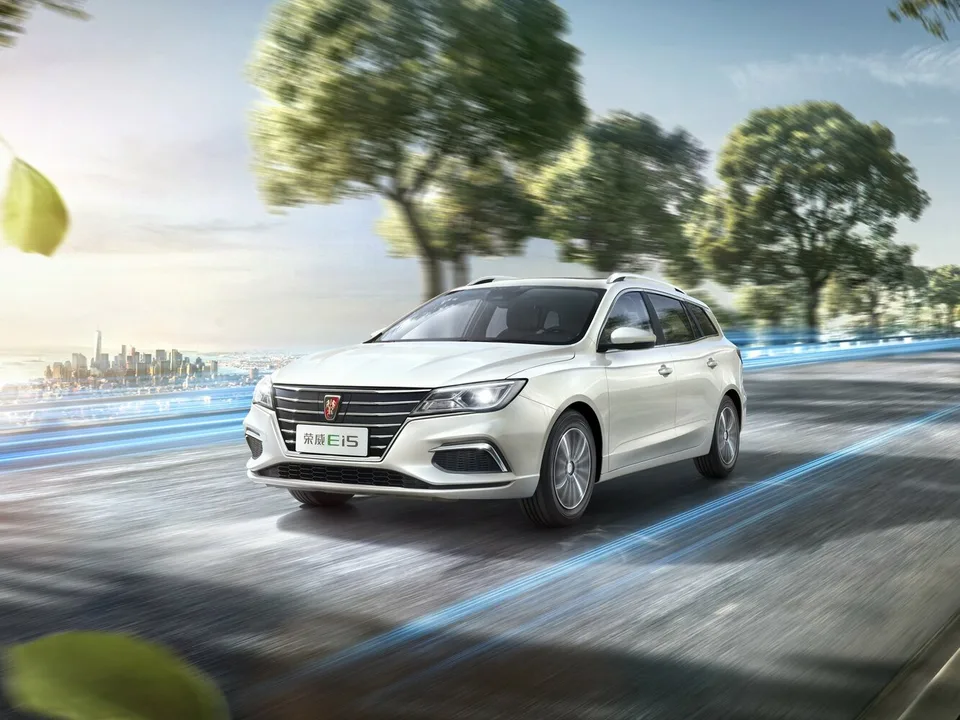 Roewe i5, I, Estate