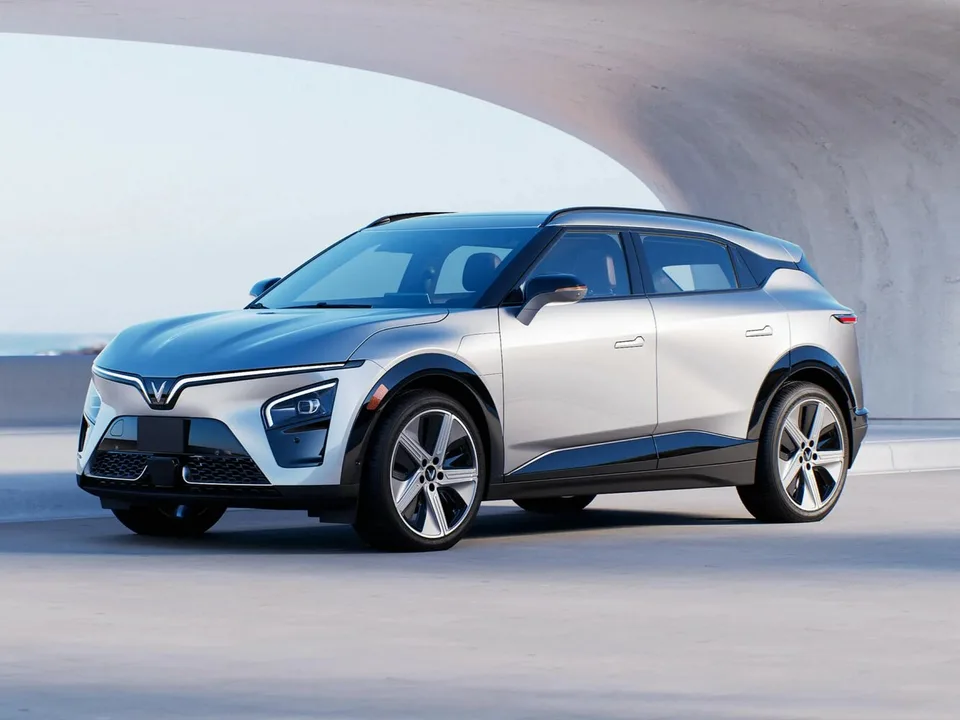VinFast VF7, , Crossover / SUV
