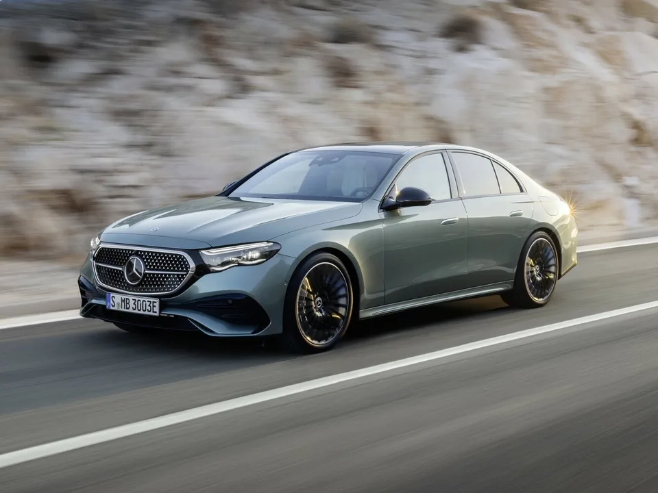 Mercedes-Benz E-Класс, VI (W214, S214), Седан