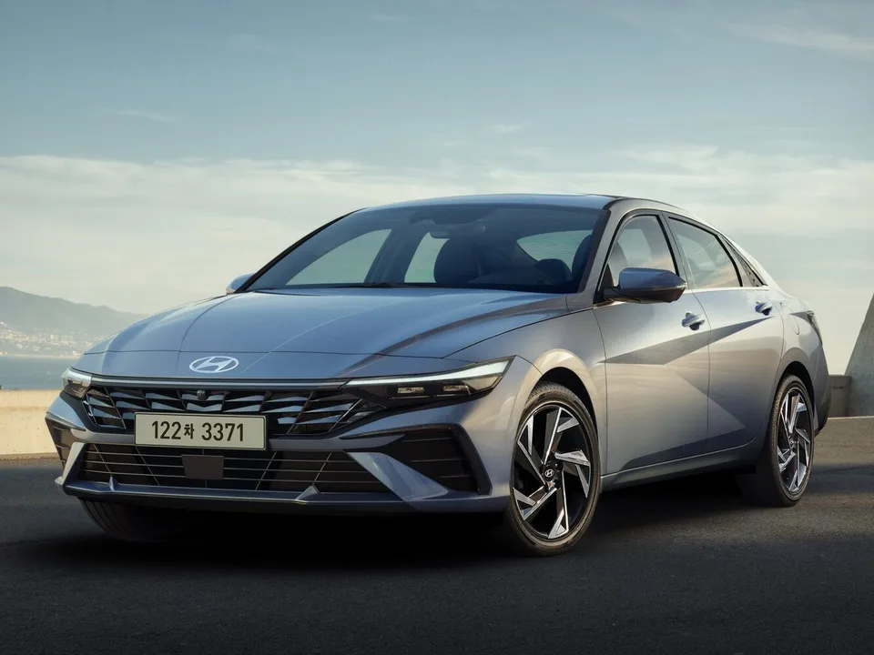 Hyundai Avante, Generation 7, CN7, facelift, Sedan