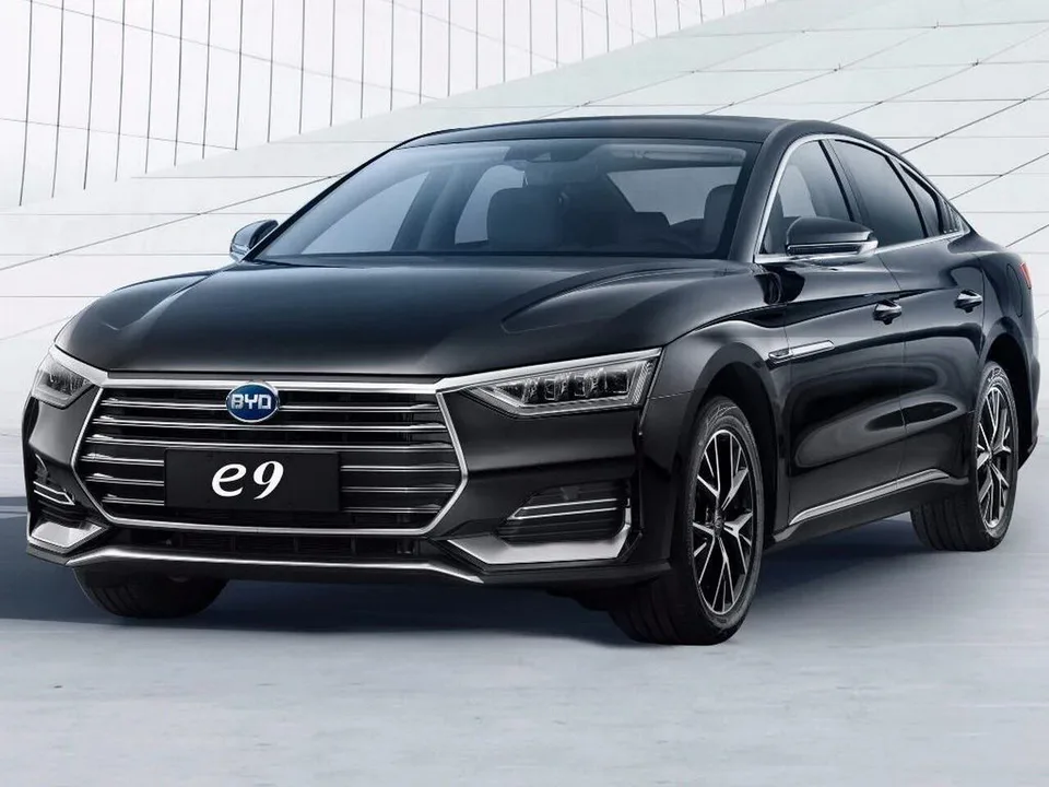 BYD E9, I, Sedan