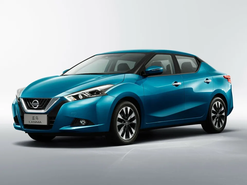 Nissan Lannia, , Седан