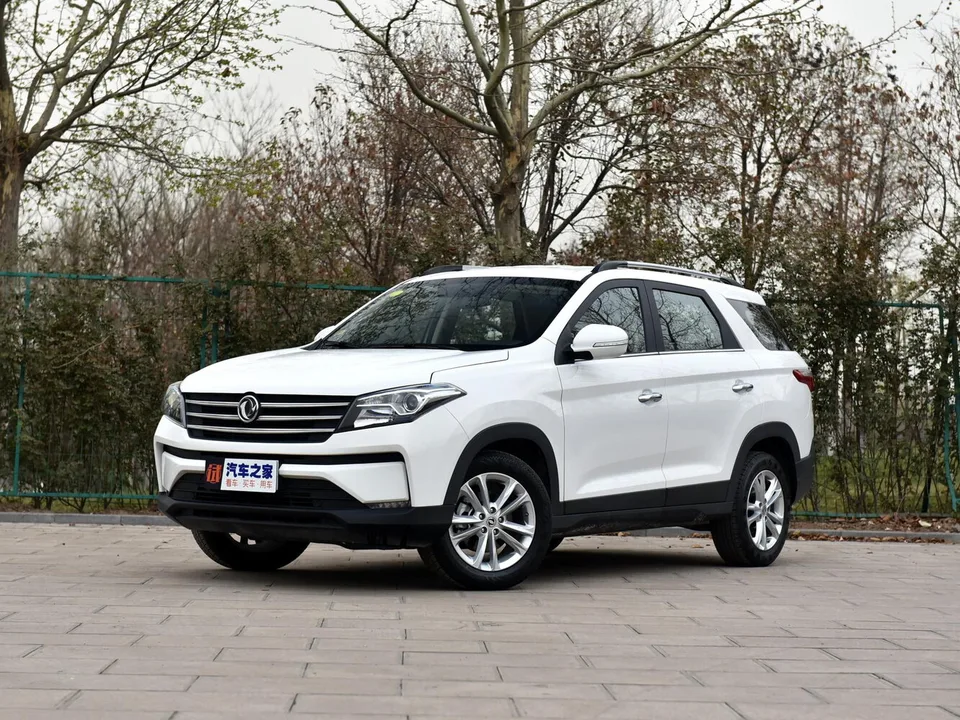 Dongfeng Fengon 560, I, Кроссовер / внедорожник