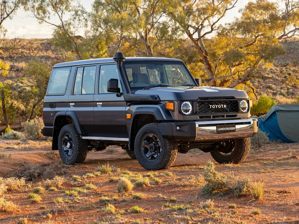 Toyota Land cruiser, 70 Series Рестайлинг 2, Кроссовер / внедорожник