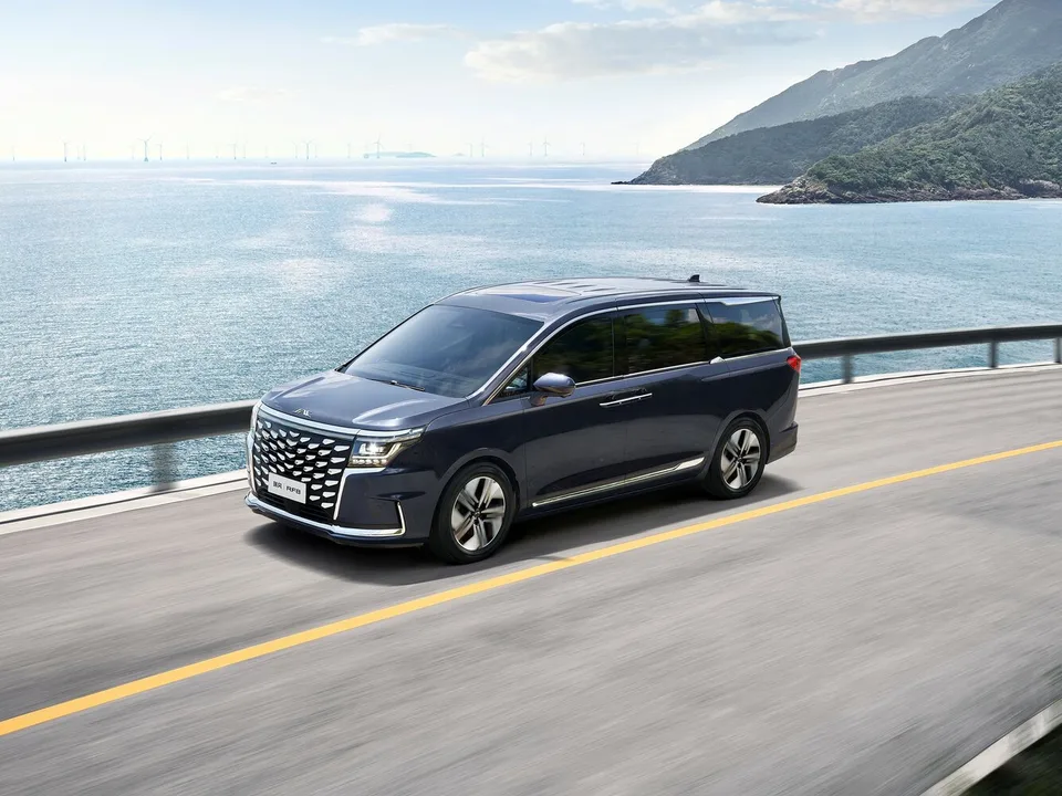 JAC Refine RF8, , Minivan
