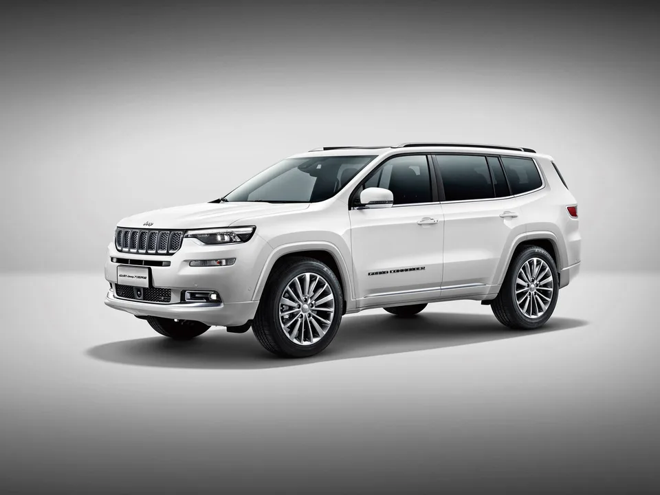 Jeep Grand Commander, 1 поколение, K8, Кроссовер / внедорожник