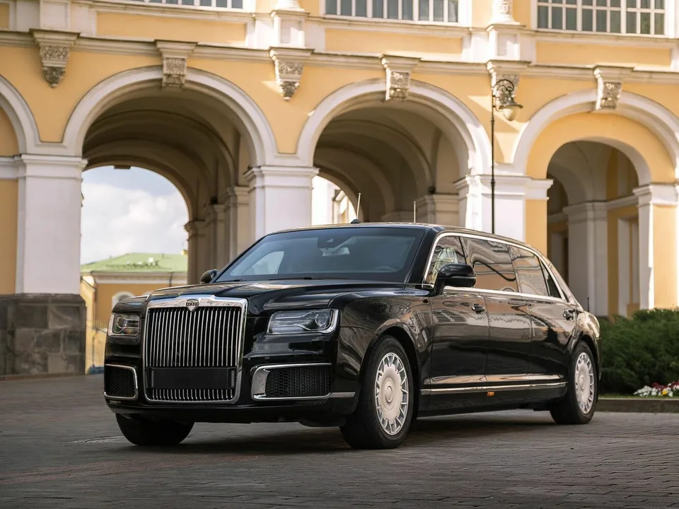 Aurus Senat, I Рестайлинг, Limousine
