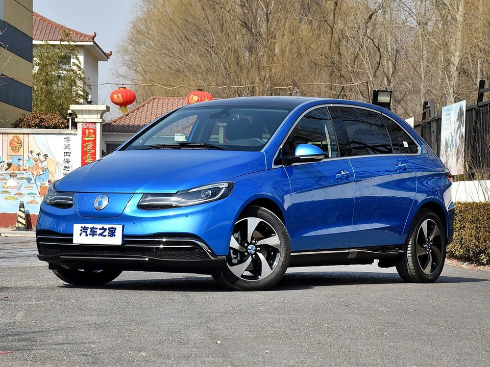 Denza 500, I Рестайлинг, Sedan