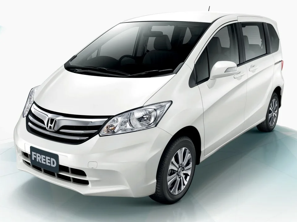 Honda Freed, I Рестайлинг, Компактвэн