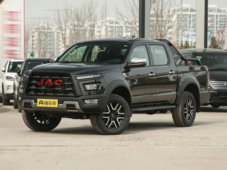 JAC Hunter, I, Pickup