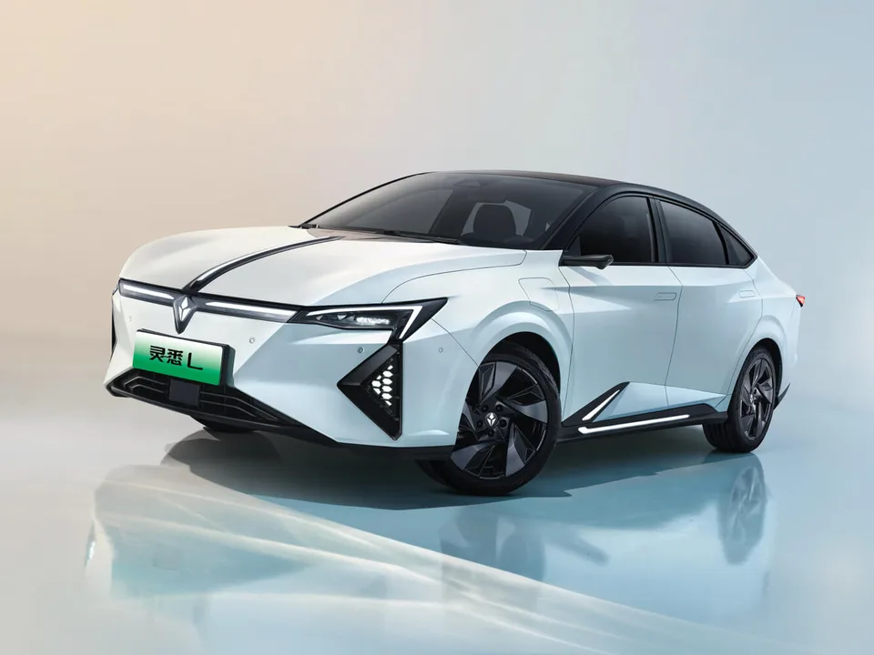 Lingxi L, , Sedan