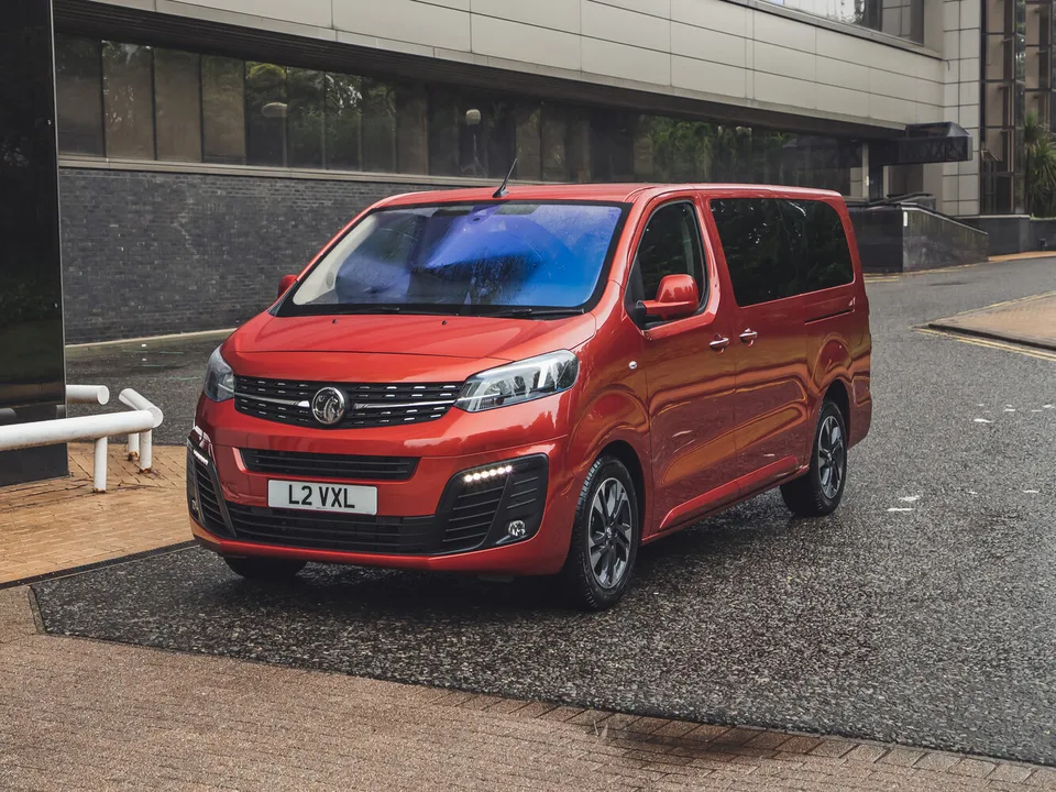 Vauxhall Vivaro, C, Минивэн