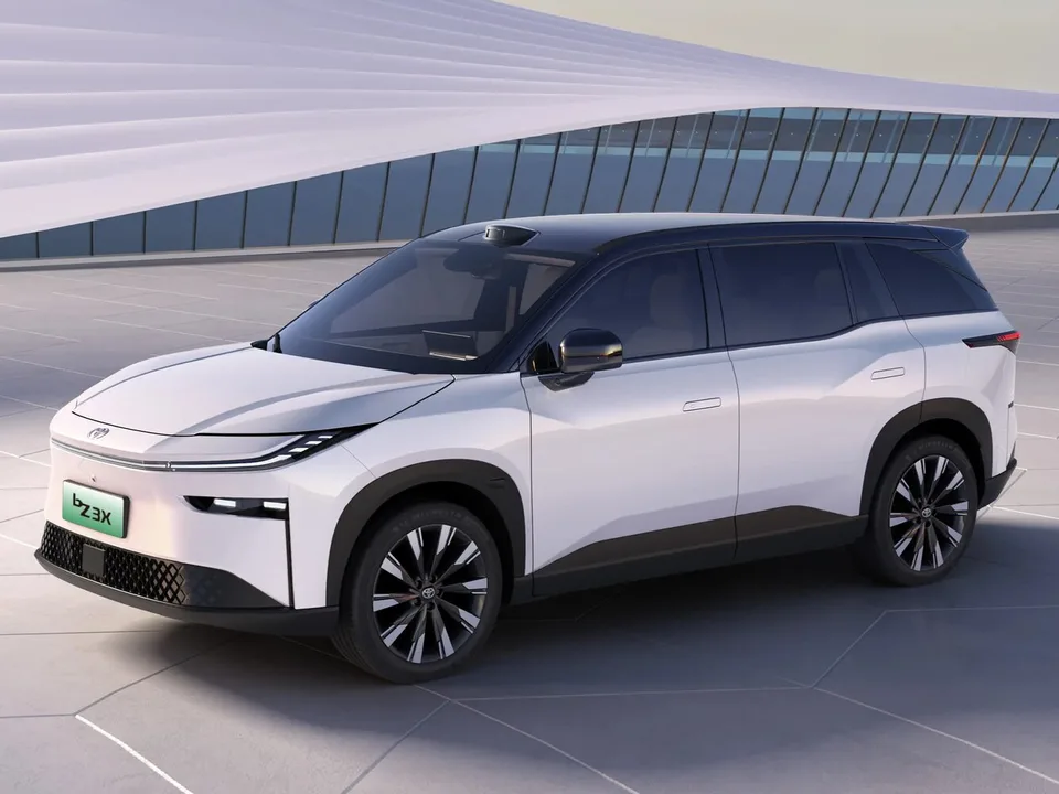 Toyota Bz3x, , Кроссовер / внедорожник