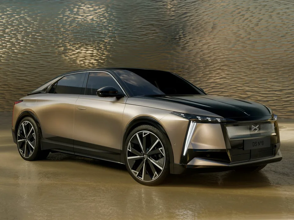 DS No8, , Crossover / SUV