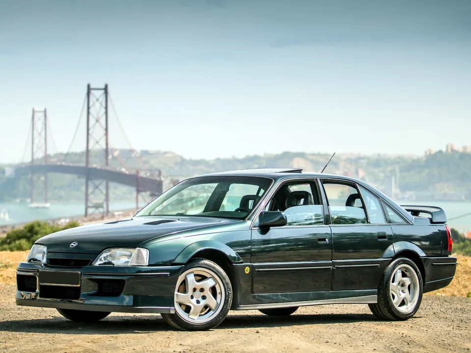 Opel Lotus Omega, , Седан