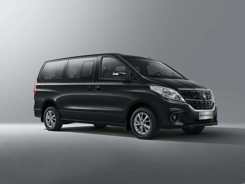 Forthing Lingzhi Plus, , Minivan