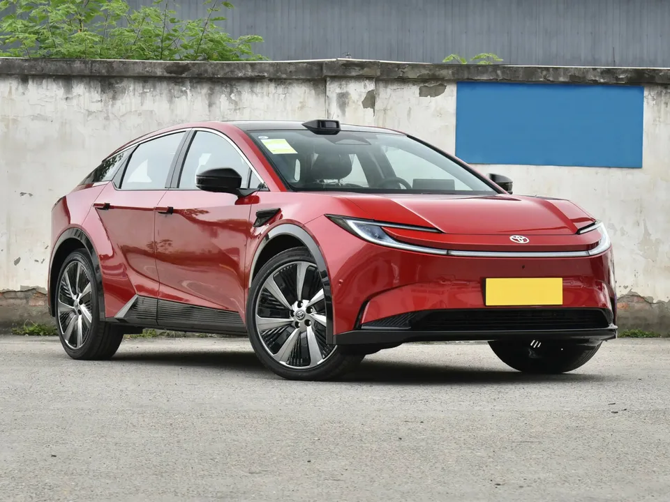 Toyota Bz5, , Кроссовер / внедорожник