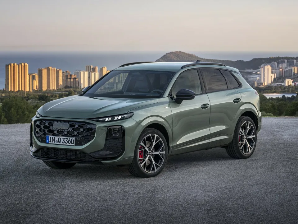 Audi Q3, Generation 3, FJ, Crossover / SUV