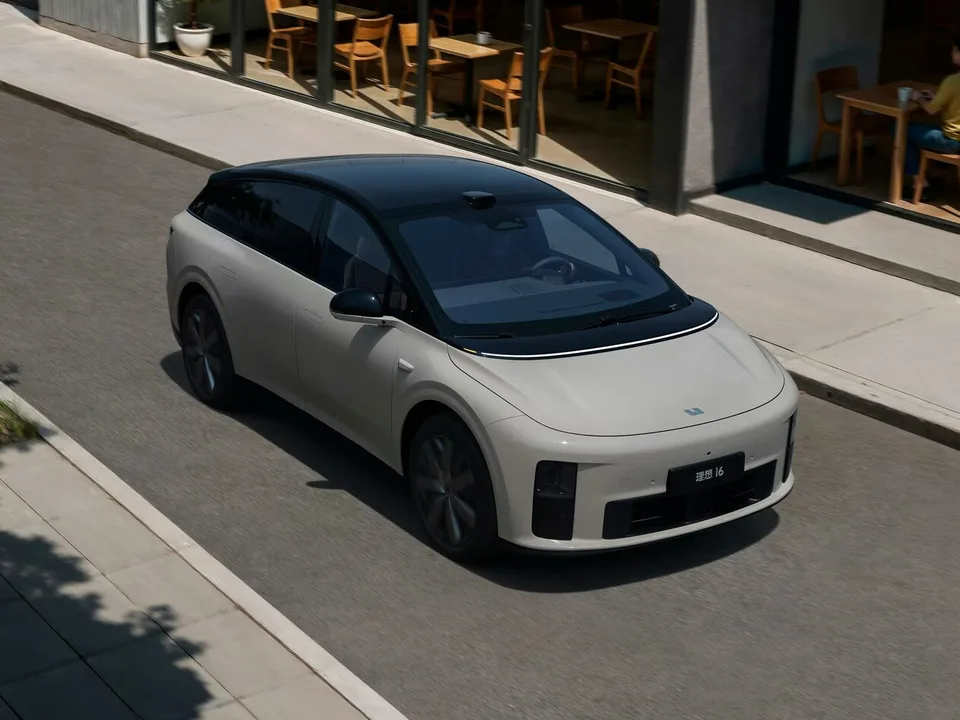 Li Auto (Lixiang) i6, , Кроссовер / внедорожник